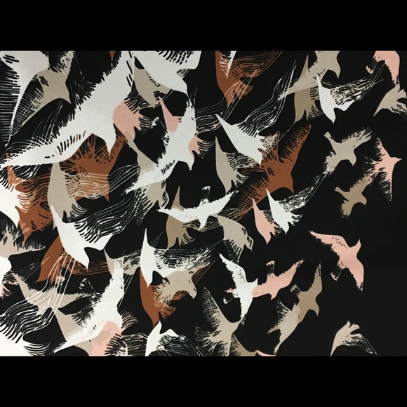 NWT Apt. 9 Bird Print Blouse Large - Picture 2 of 5